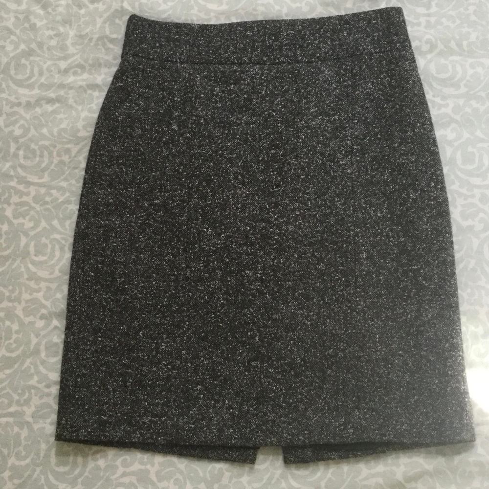 Banana Republic tweed pencil skirt size 6 women's
